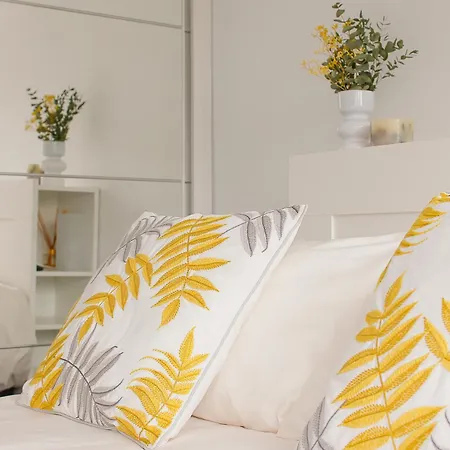 Playa De San Lorenzo Appartement *