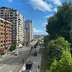Playa De San Lorenzo