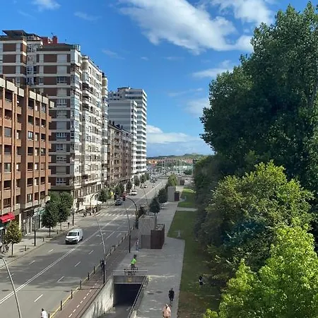 Playa De San Lorenzo
