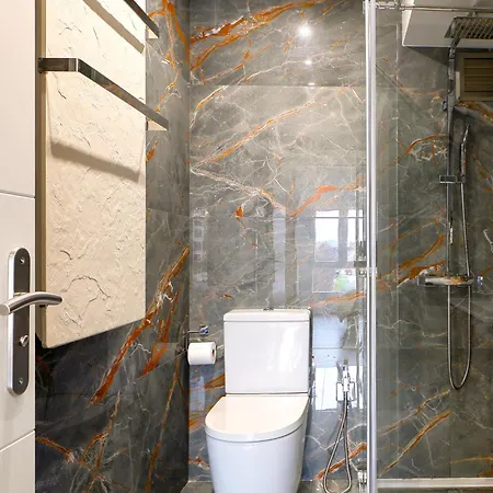 Playa De San Lorenzo *