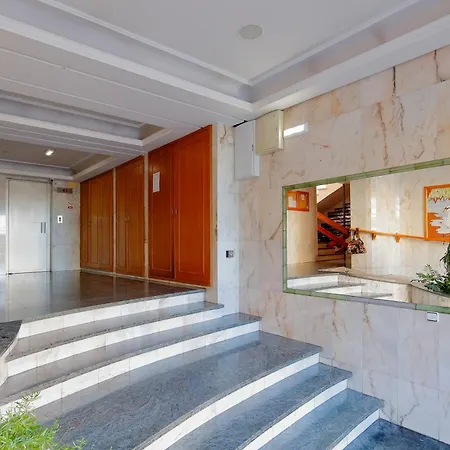 Playa De San Lorenzo *